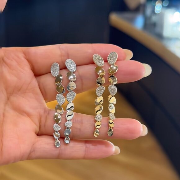 APM Monaco Galet Gold Earrings - Picture 6 of 7